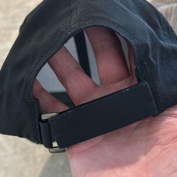 GAIAM Black Hat - Picture 4 of 6